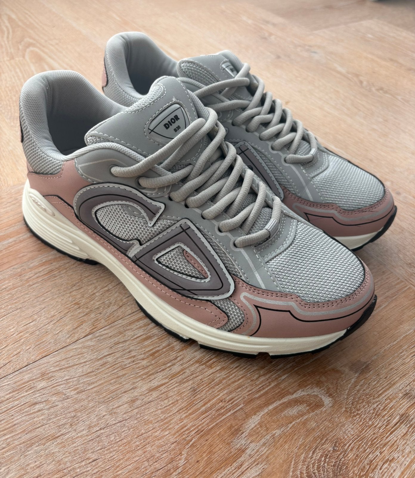 In nieuw staat CD Christian Dior Sneakers mt 40 (39), Kleding | Dames, Schoenen, Verzenden, Roze, Sneakers of Gympen, Zo goed als nieuw
