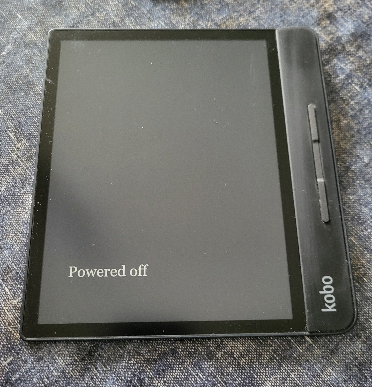 Kobo Forma e-reader - 8.0" HD E-Ink Carta, Waterdicht, Computers en Software, E-readers, 8 inch, Ophalen of Verzenden, Zo goed als nieuw