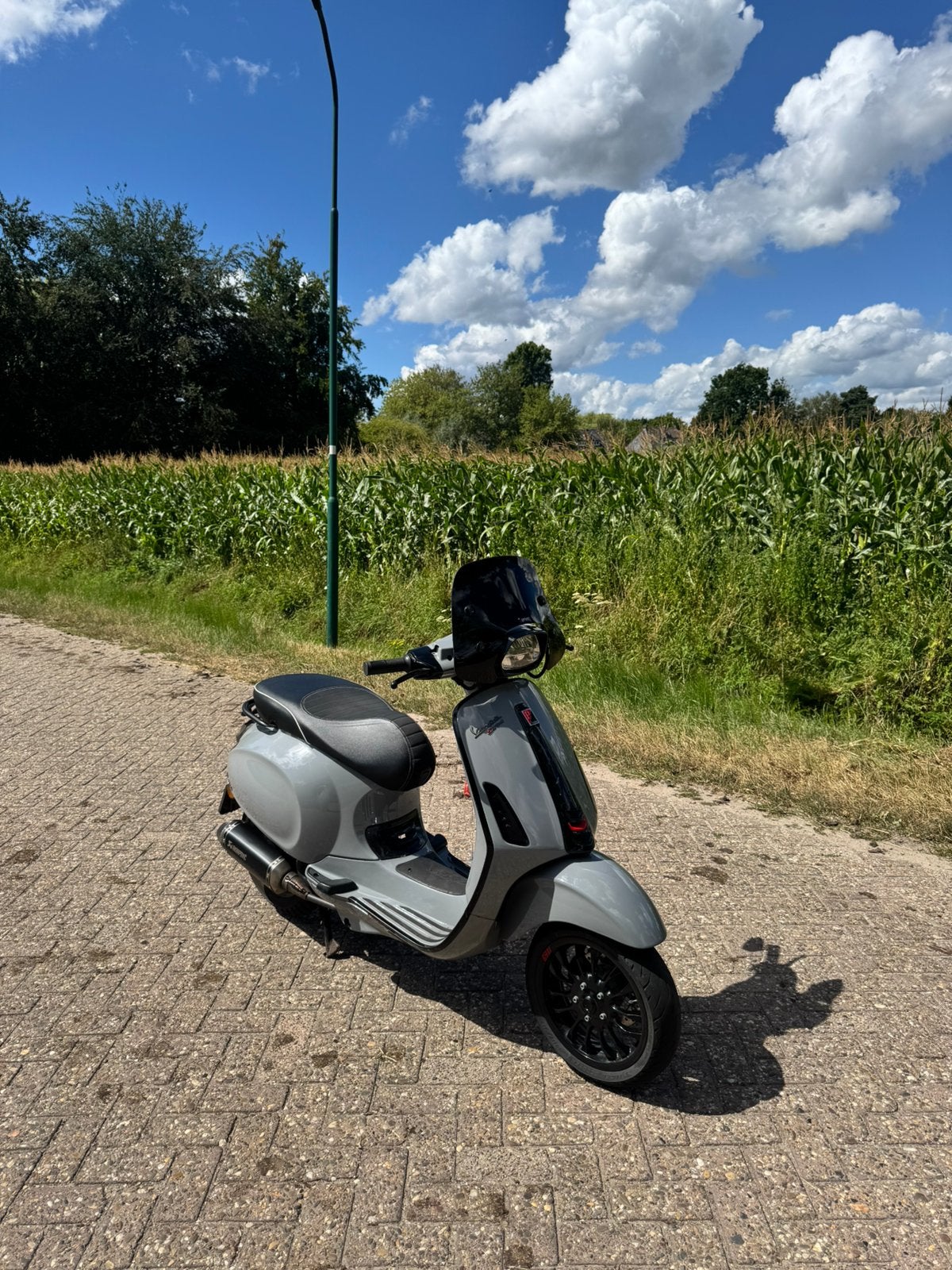 Piaggio Vespa sprint 2019 Akraprovic 65kmh, Ophalen of Verzenden, Zo goed als nieuw, Benzine, Overige modellen