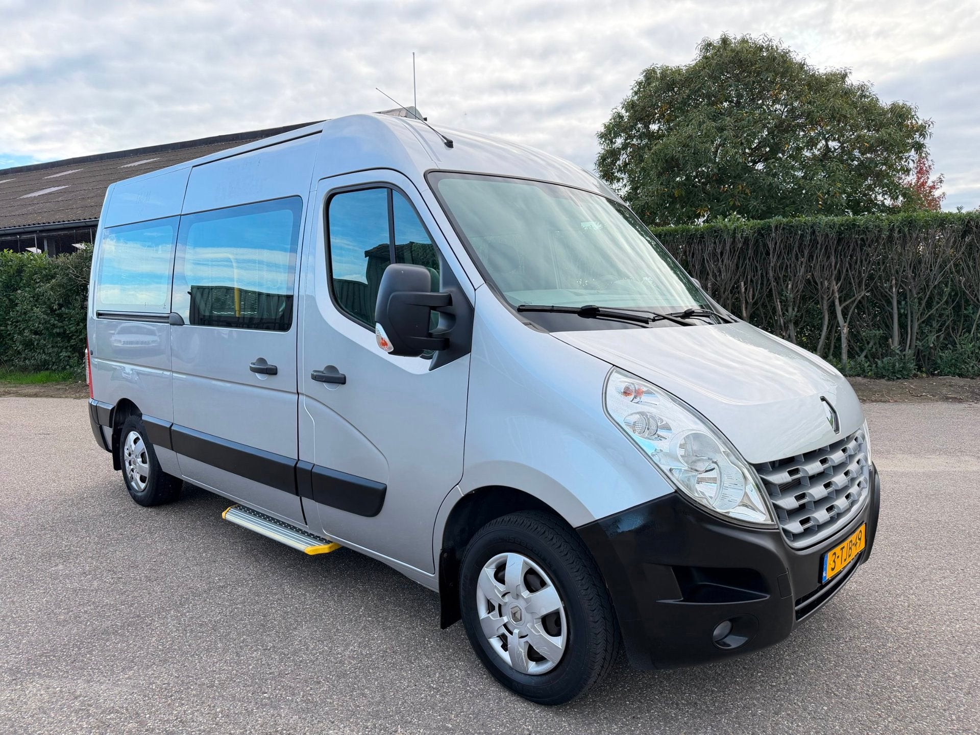 Renault Master Combi 2.3 DCI 9-PERS ROLSTOELBUS MARGE, Voorwielaandrijving, 125 pk, Gebruikt, 255 €/maand