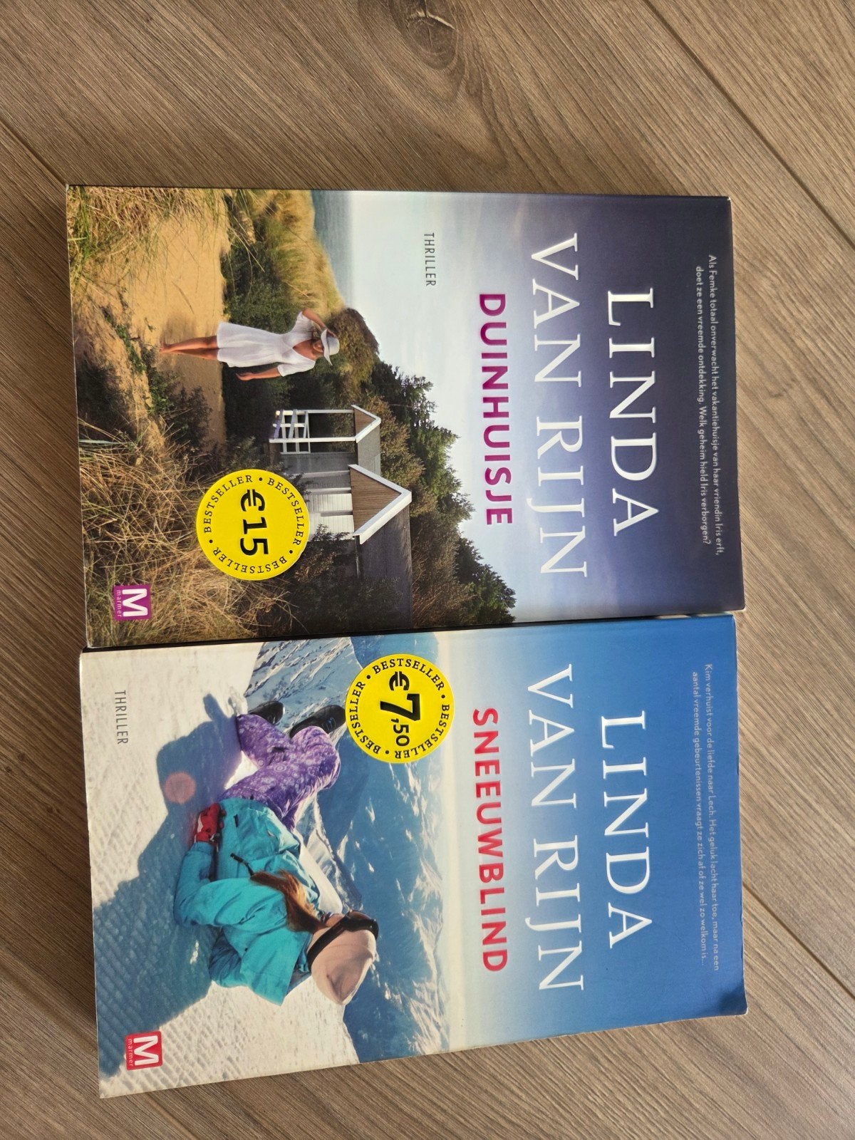 Linda van Rijn Thriller Boeken: Duinhuisje & Sneeuwblind, Boeken, Ophalen of Verzenden, Gelezen, Linda van Rijn, Nederland
