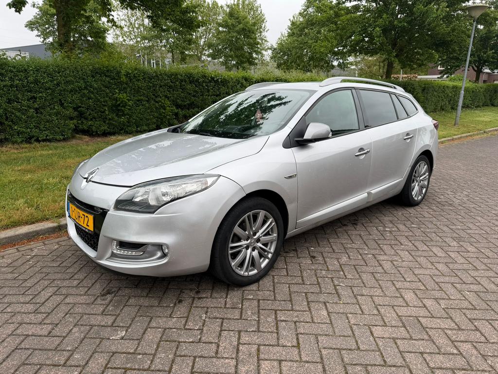 Renault Mégane 1.5 DCI 81KW Estate 2013 Grijs, Voorwielaandrijving, Euro 5, 4 cilinders, 140 €/maand