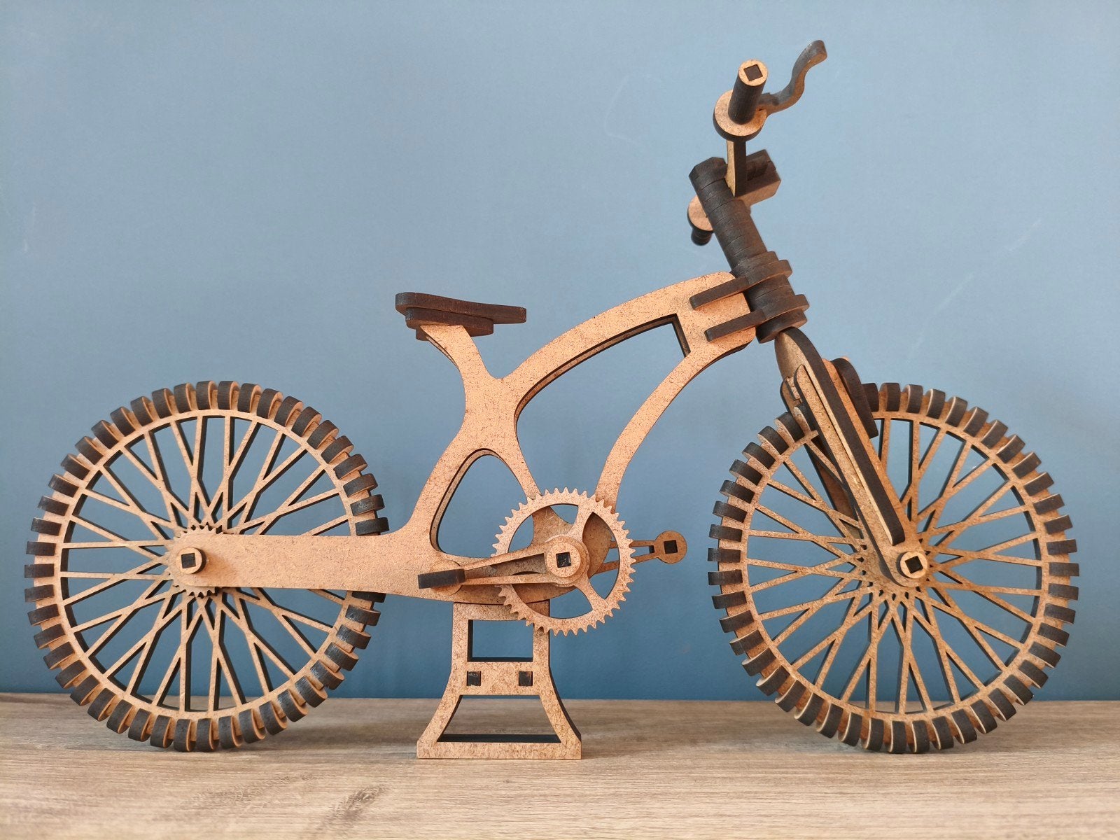 3D Laser Gesneden Houten Mountainbike – Bewegende Onderdelen, Hout, Ophalen of Verzenden, Bruin, 34 cm