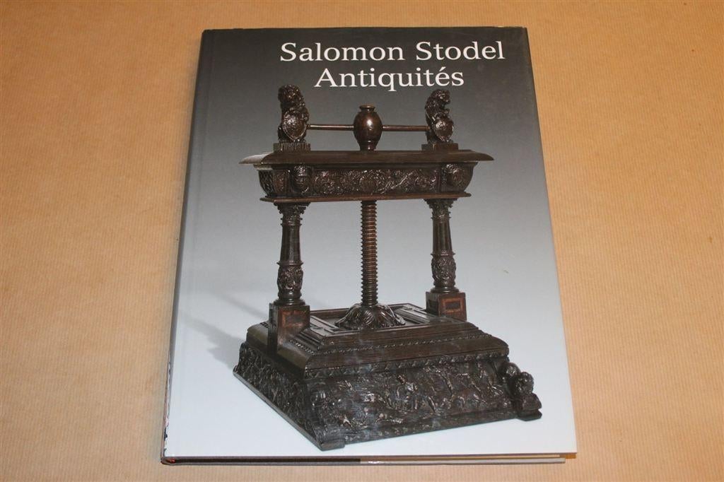 Salomon Stodel Antiquiteiten — Rijk Geïllustreerd Prachtboek, Boeken, Ophalen of Verzenden, Zo goed als nieuw
