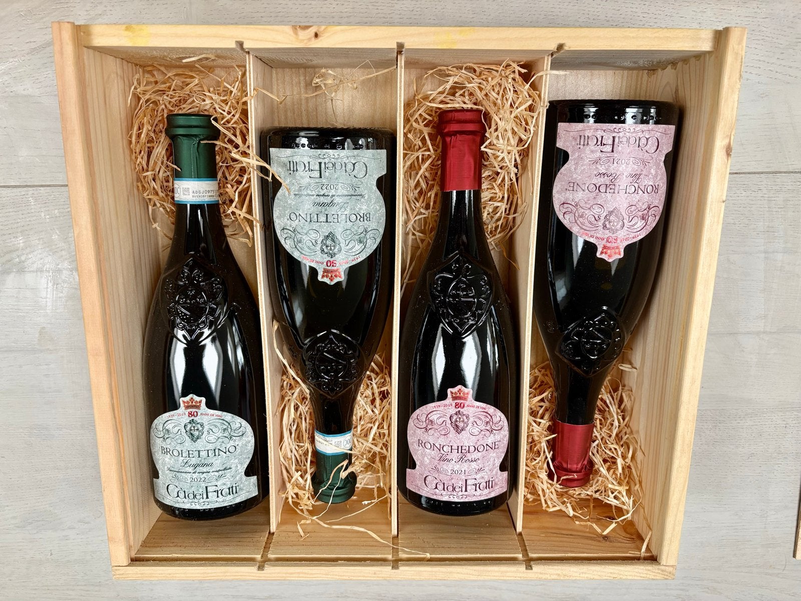 Wijncadeau: 2x Brolettino Lugana & 2x Ronchedone Vino Rosso, Verzamelen, Ophalen of Verzenden, Nieuw, Italië, Rode wijn