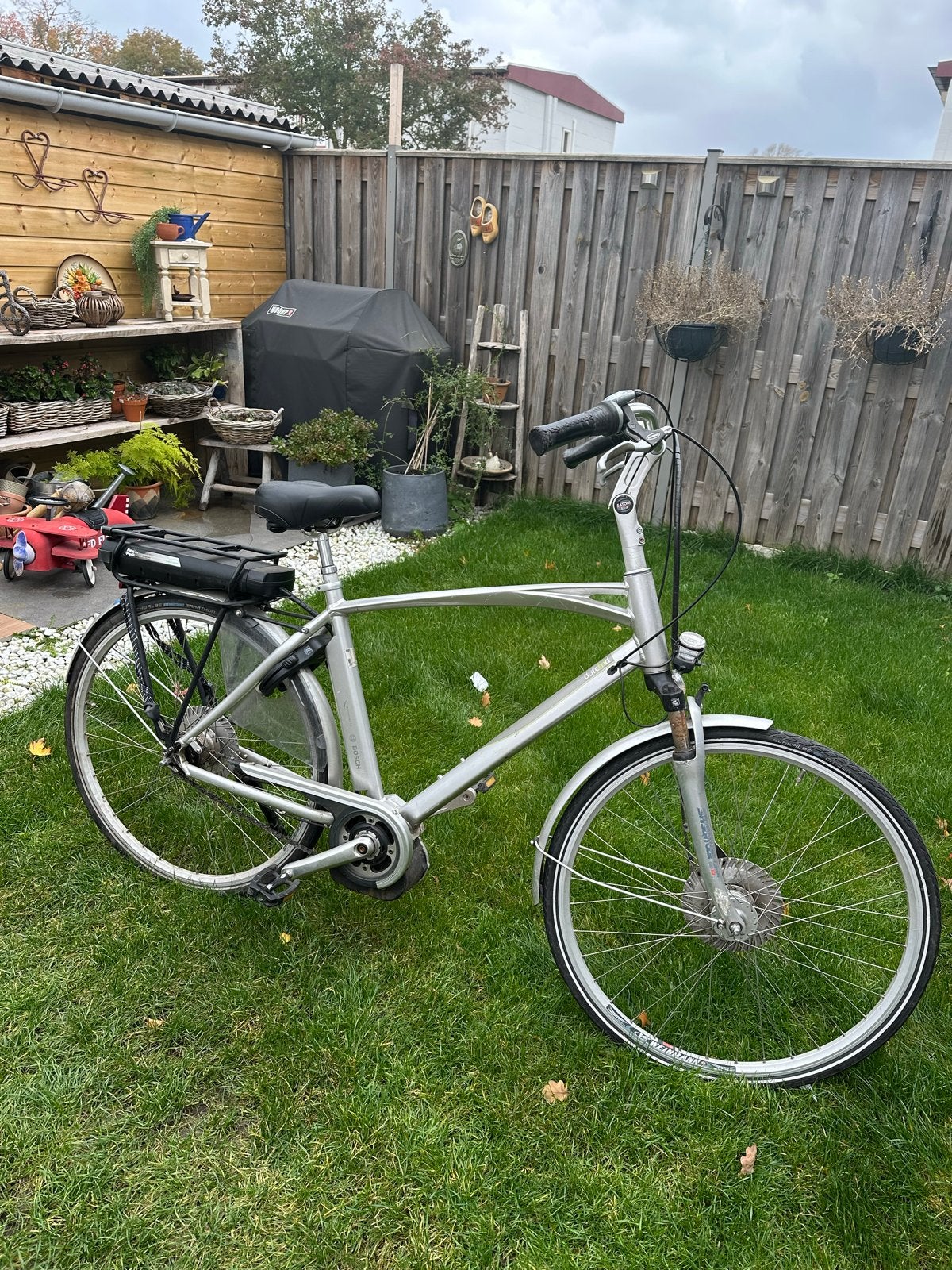E-bike met Bosch motor en Power Pack accu, Gebruikt, 51 tot 55 cm, 50 km per accu of meer, Ophalen