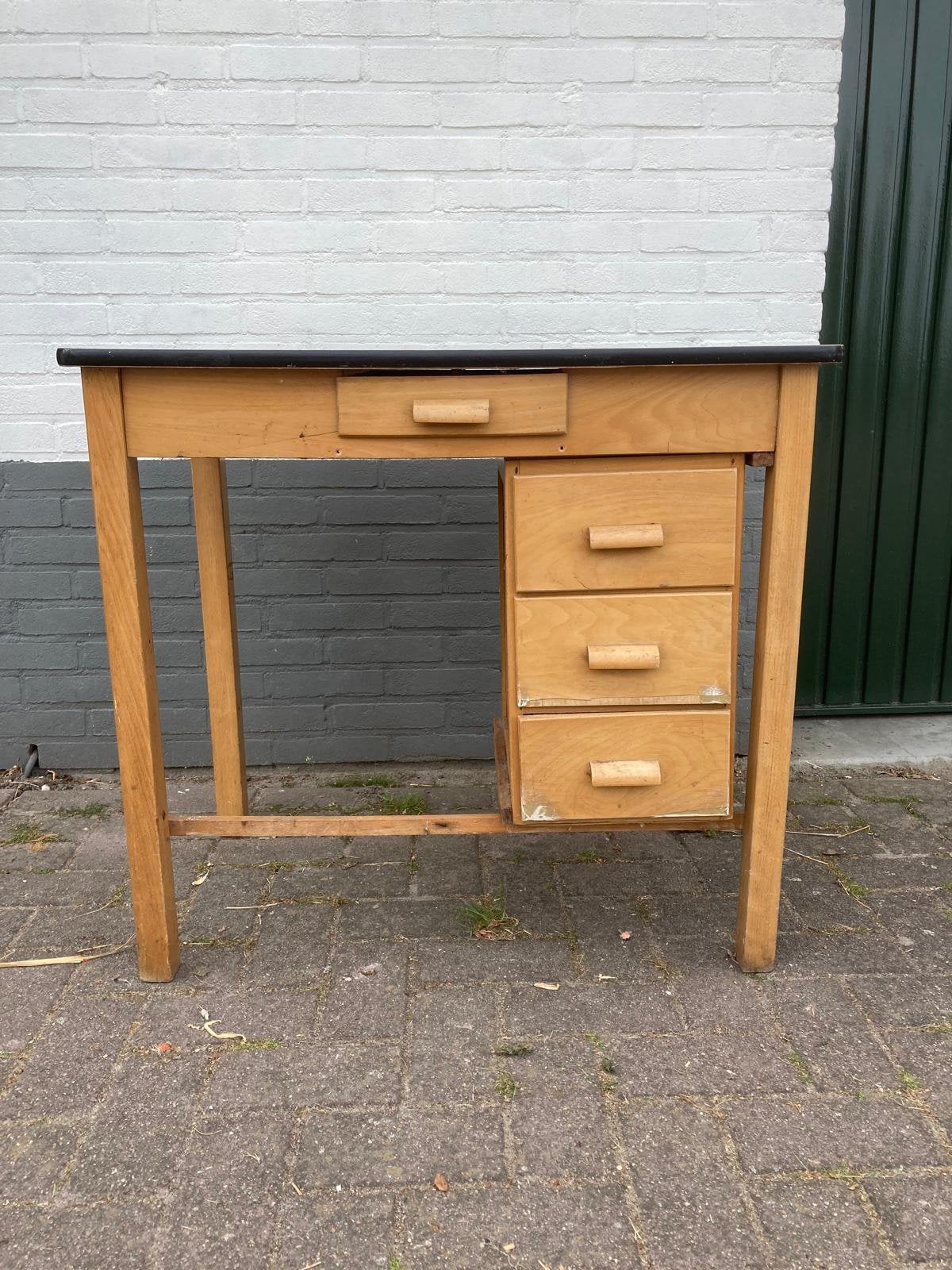 Vintage bureau werktafel, Ophalen, Zo goed als nieuw