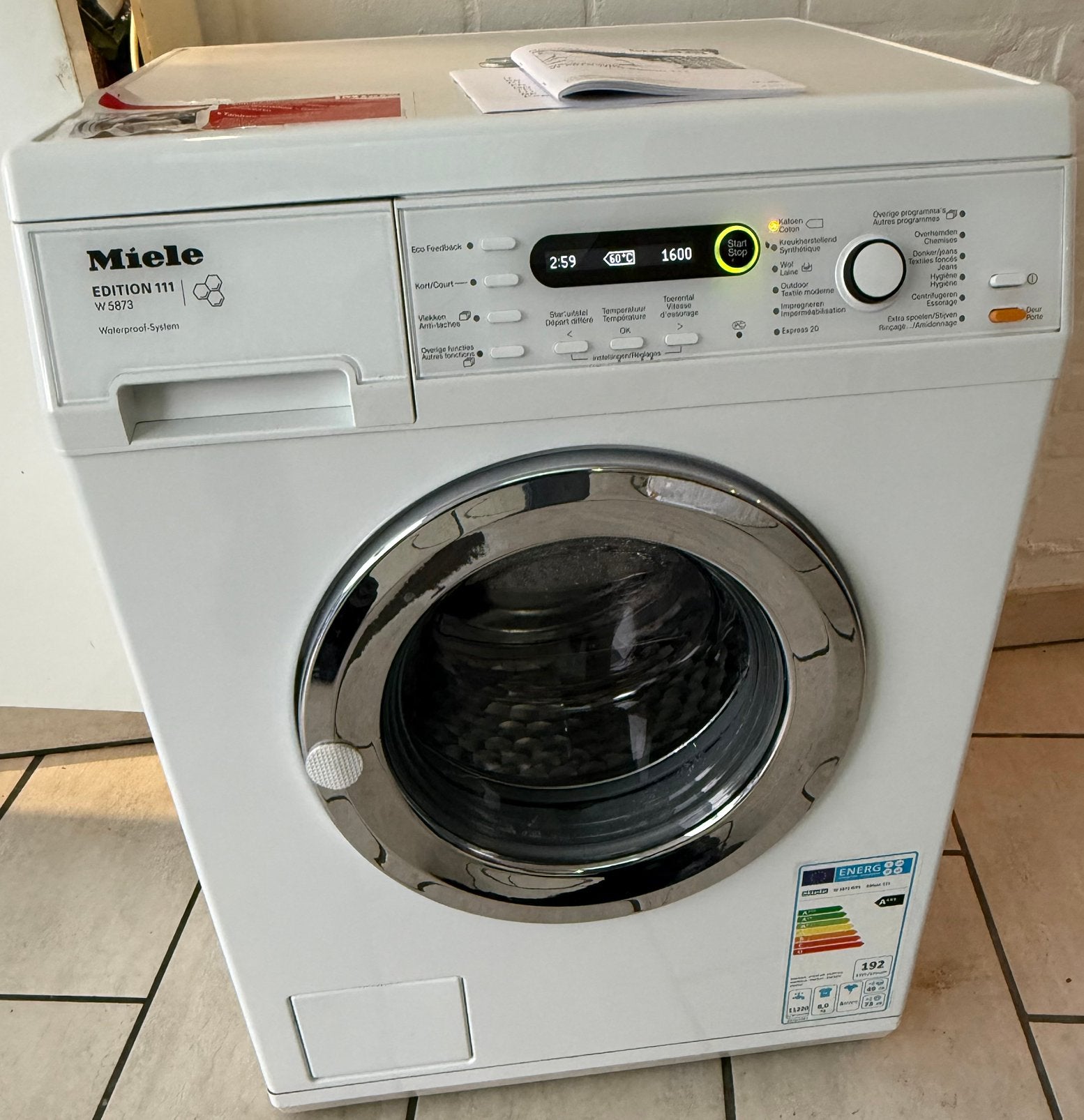 Foto 2 van Miele 8Kilo-1600toeren A+++ energieverbruik in topstaat