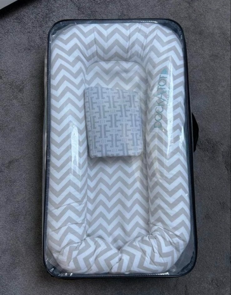 DockATot Deluxe+ babynestje - sleepyhead. Incl extra hoes!, Ophalen of Verzenden, Gebruikt, Overige typen