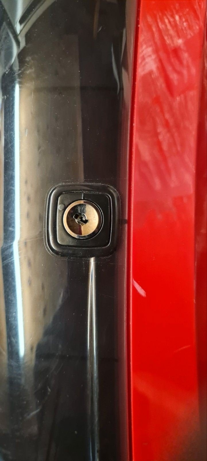 Tork XXL Papierrolhouder - Zwart/Rood, Ophalen of Verzenden, Gebruikt