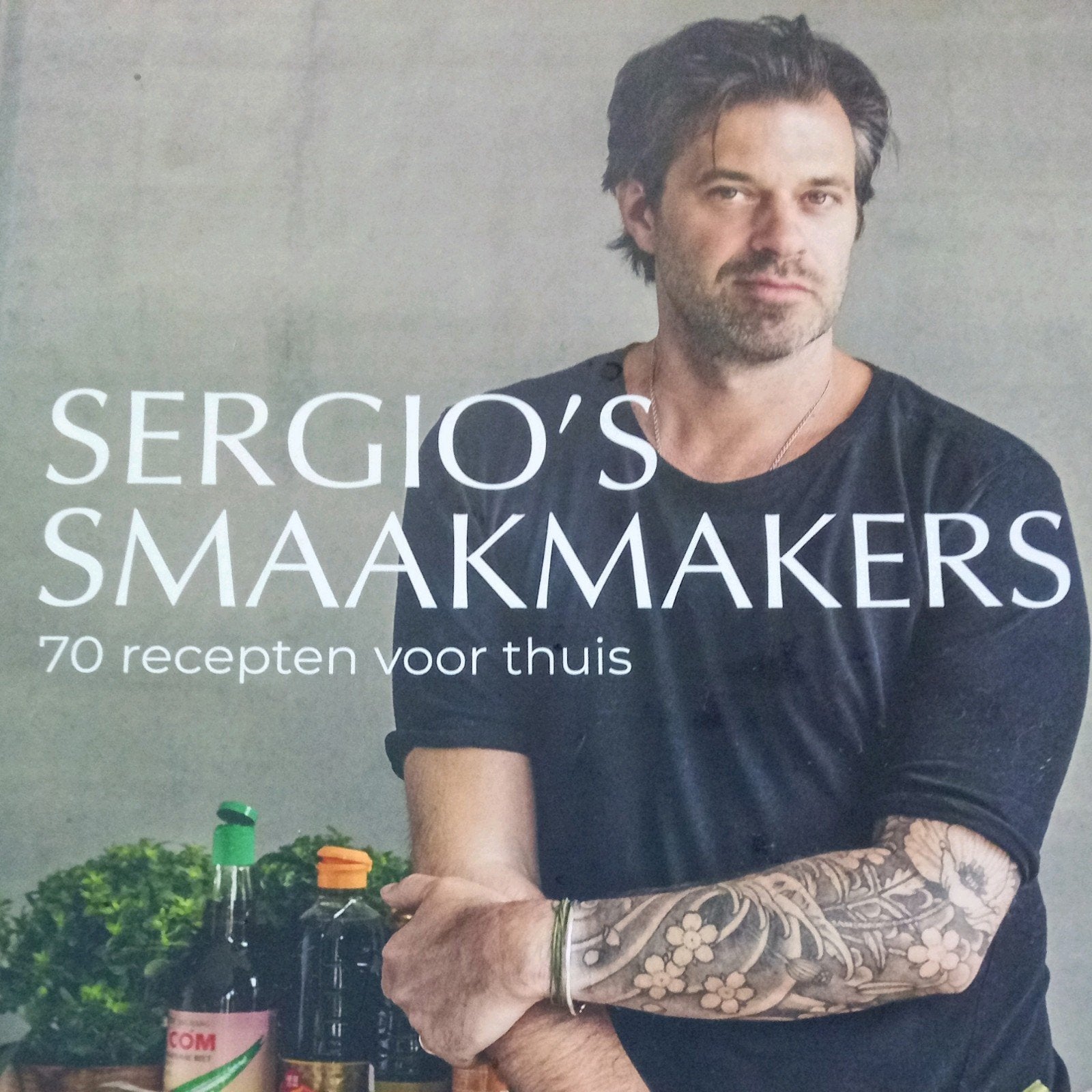 Kookboek Sergio's Smaakmakers: 70 recepten voor thuis, Boeken, Hoofdgerechten, Sergio Herman, Ophalen of Verzenden, Zo goed als nieuw