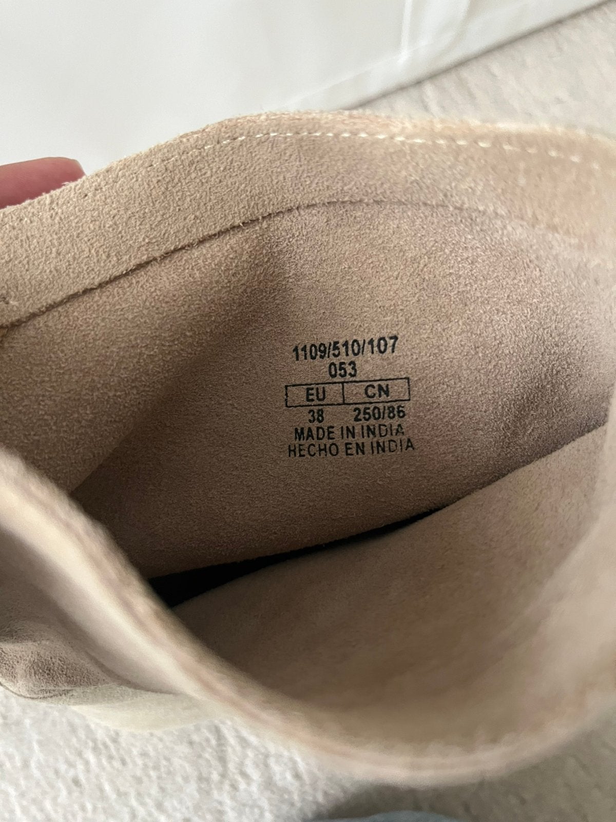 Zara laars €15 mt 38, Ophalen, Zo goed als nieuw, Zwart, Hoge laarzen