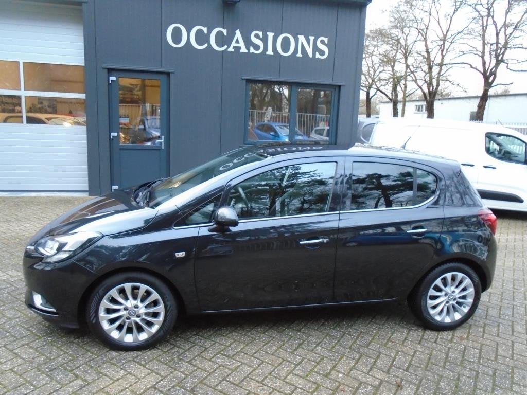 Opel Corsa 1.4-16V Cosmo, Auto's, Opel, Voorwielaandrijving, 101 pk, Gebruikt, Bedrijf