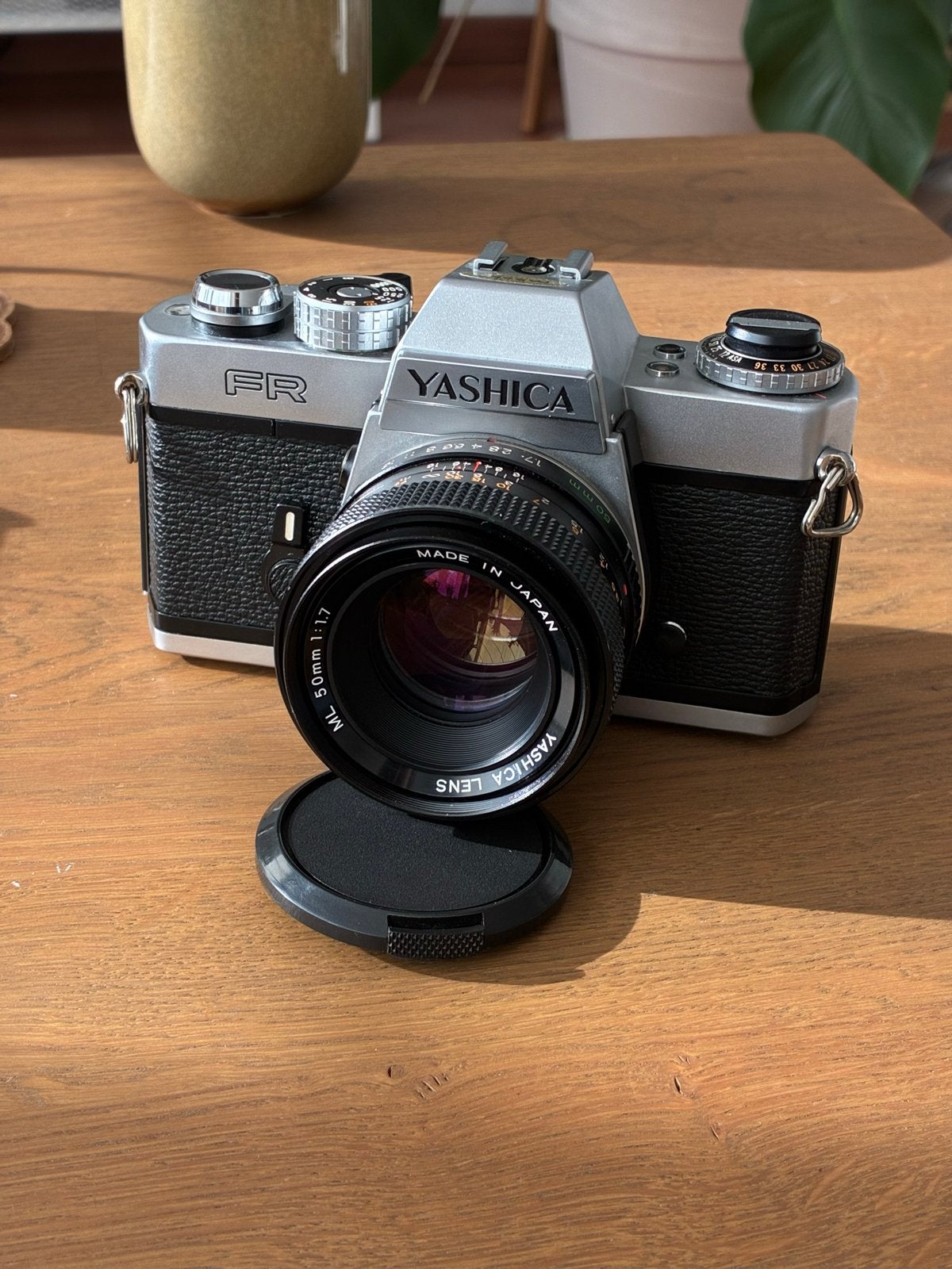 Yashica FR + Yashinon 50mm f/1.7 Lens, Ophalen of Verzenden, Gebruikt, Spiegelreflex, Overige Merken