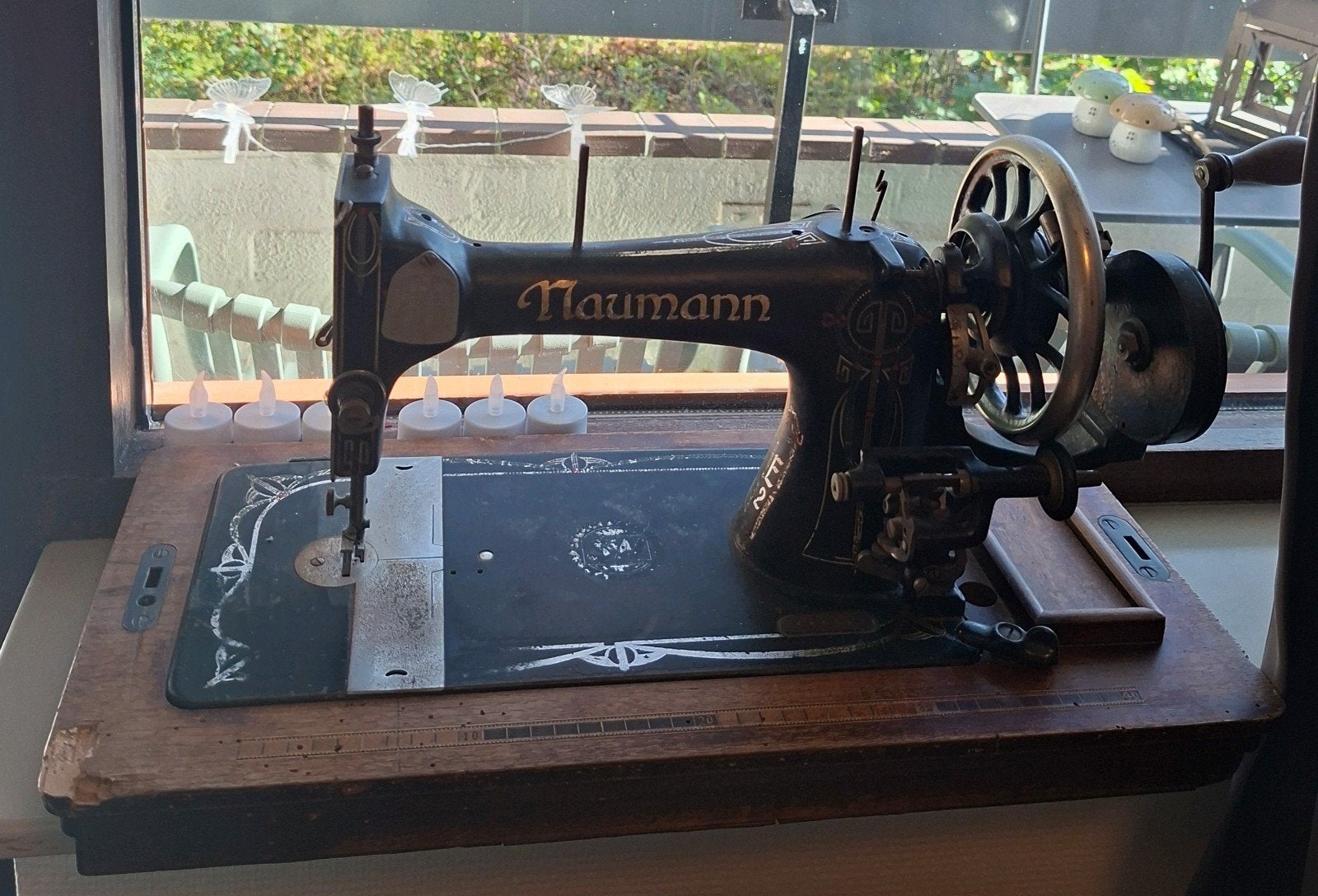 mooie Naumann naaimachine, Ophalen of Verzenden