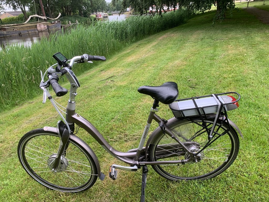 Sparta Elektrische Damesfiets 28 inch 7 speed, Zo goed als nieuw, 51 tot 55 cm, 50 km per accu of meer, Ophalen