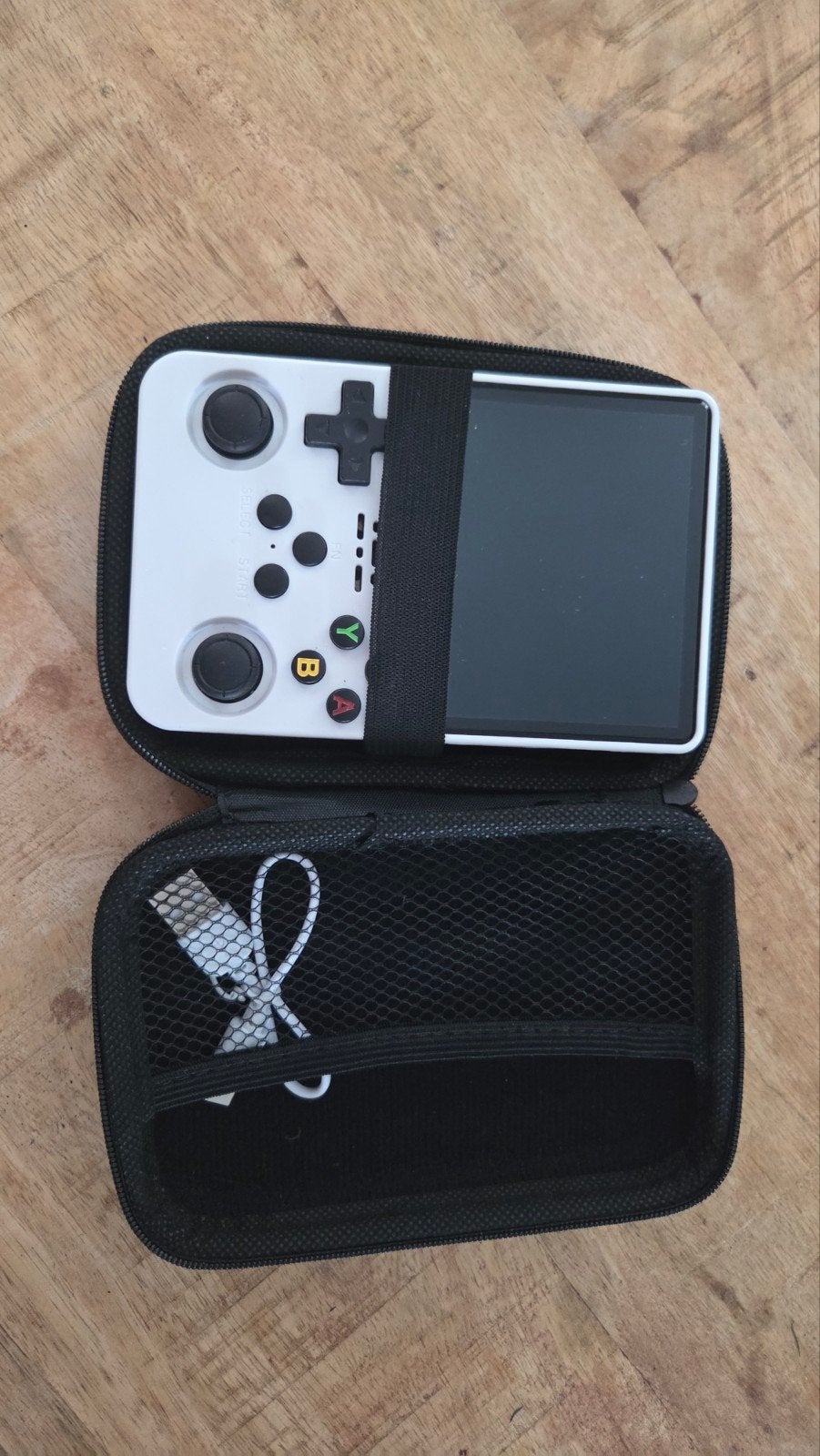 Witte R36S Retro Handheld Gameconsole - Zo goed als nieuw, Spelcomputers en Games, Spelcomputers | Overige, Ophalen of Verzenden