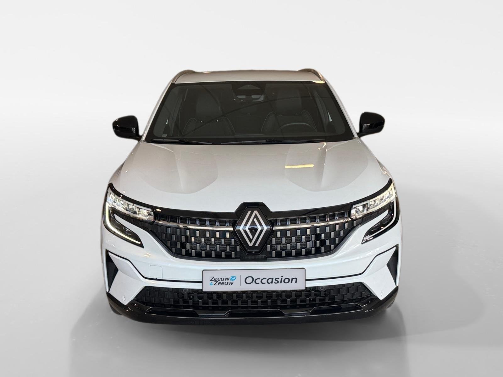 Renault Austral 1.2 E-Tech full hybrid 200 iconic *Automaat*, Auto's, Renault, 12 maanden, Gebruikt, 1199 cc, Leder en Stof