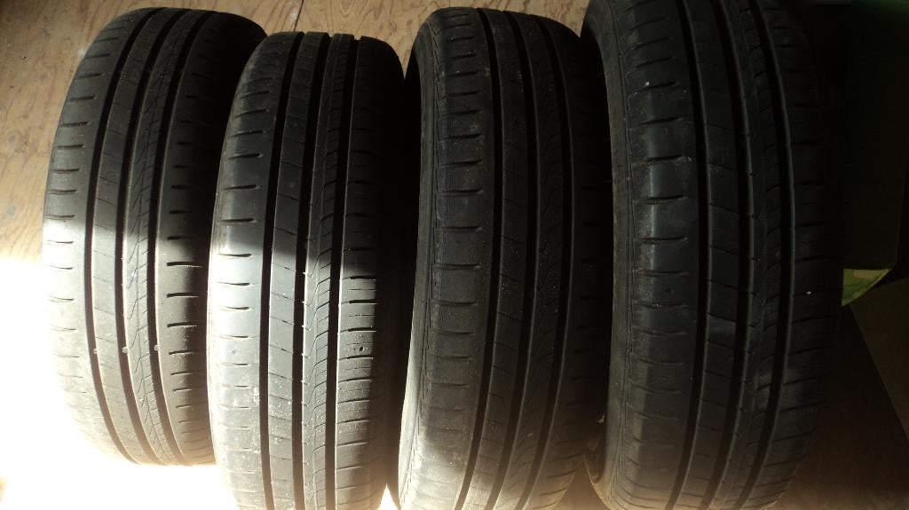 175/65/R14 banden op velg (4st.), Auto-onderdelen, Banden en Velgen, Ophalen, 14 inch, Gebruikt, 175 mm