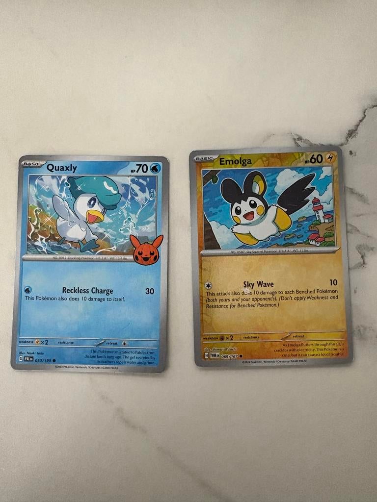 Pokémon Kaarten: Quaxly en Emolga (2 stuks), Ophalen of Verzenden, Zo goed als nieuw, Meerdere kaarten