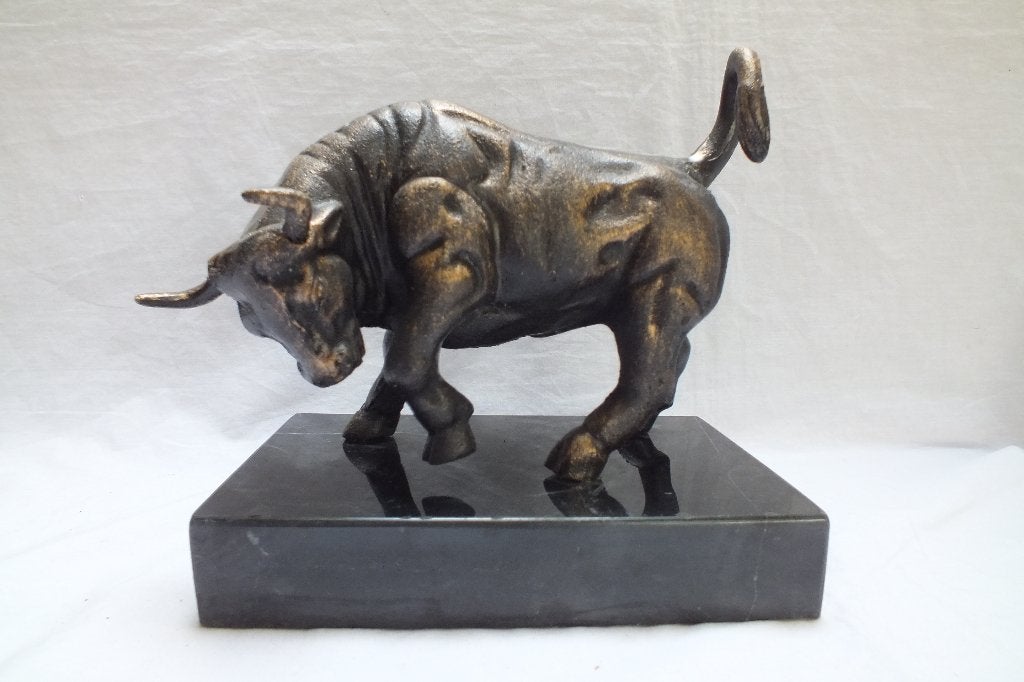 Gietijzeren stier., Ophalen of Verzenden