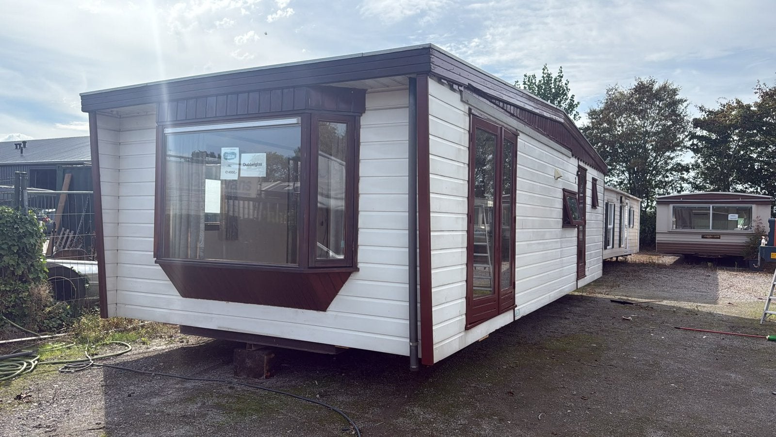 Kunststof chalet 10x4m winterhard dubbelglas incl transport, Tot en met 4