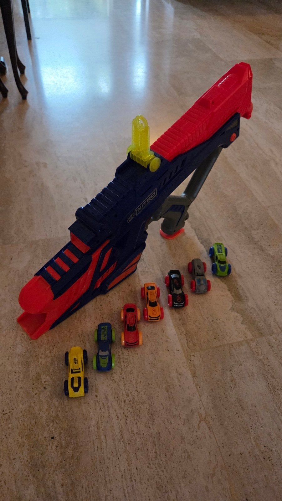 Nerf Nitro Blaster met 7 auto's, Kinderen en Baby's, Ophalen, Gebruikt