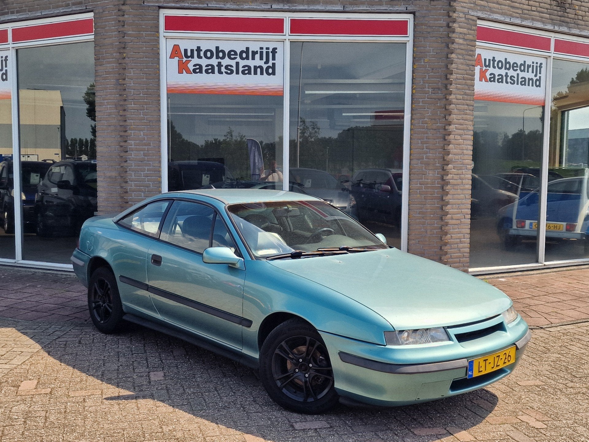 Opel Calibra 2.0i Basis - Airco - Leder, Voorwielaandrijving, 116 pk, Bedrijf, Handgeschakeld