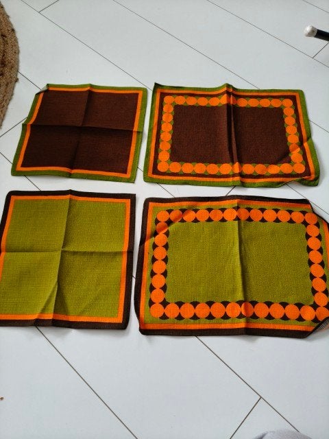 Vintage placemats en servetten groen bruin oranje, 40 cm, Ophalen of Verzenden, Katoen, Placemat