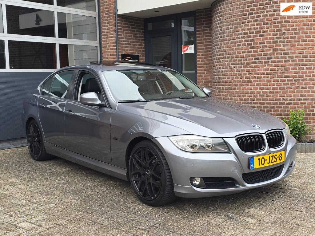 BMW 3-serie 318i Facelift |Dakraam |Leder |Navi, Auto's, BMW, Bedrijf, Te koop, 3-Serie, ABS, Airbags, Airconditioning, Alarm