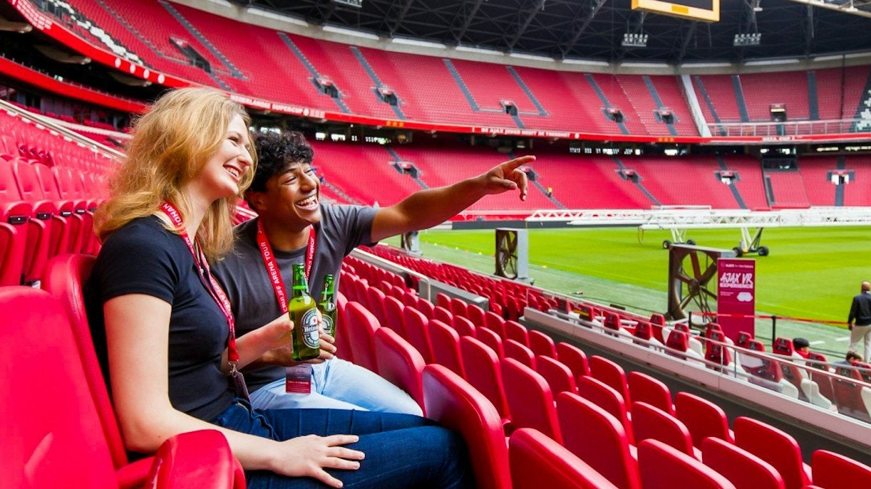 VIP tickets Ajax Conference League!, Tickets en Kaartjes, Twee personen, Oktober, Europa of Champions League