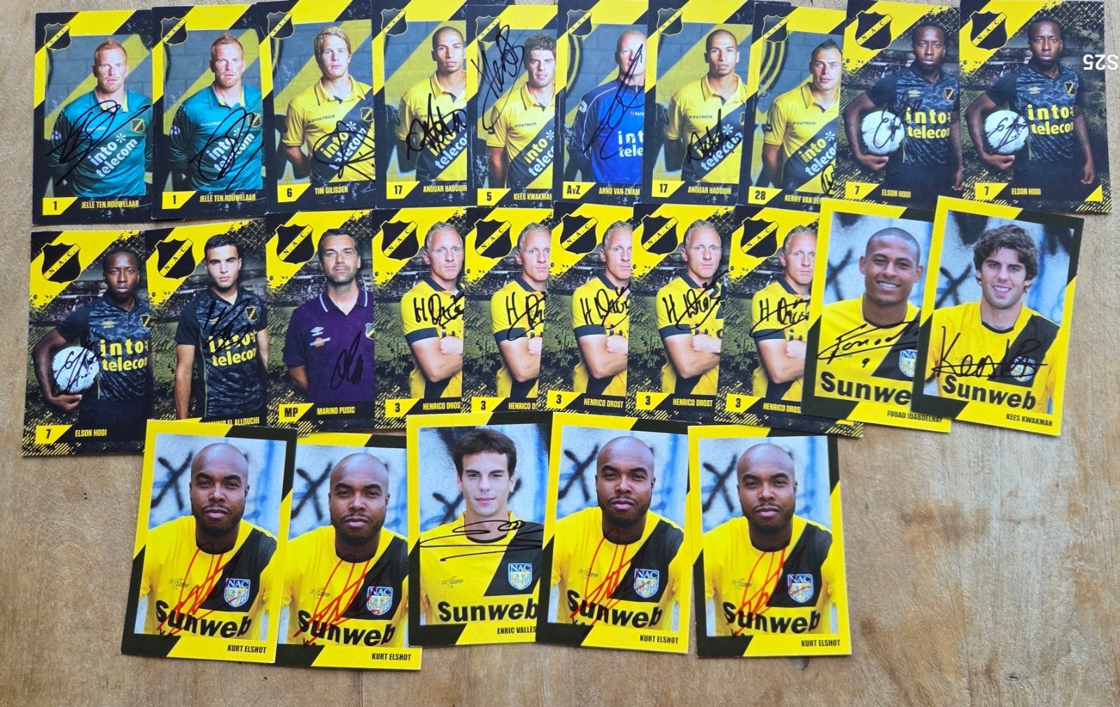 Mix 25x spelerskaarten NAC Breda originele handtekeningen, Ophalen of Verzenden, Zo goed als nieuw, NAC Breda, Spelerskaart