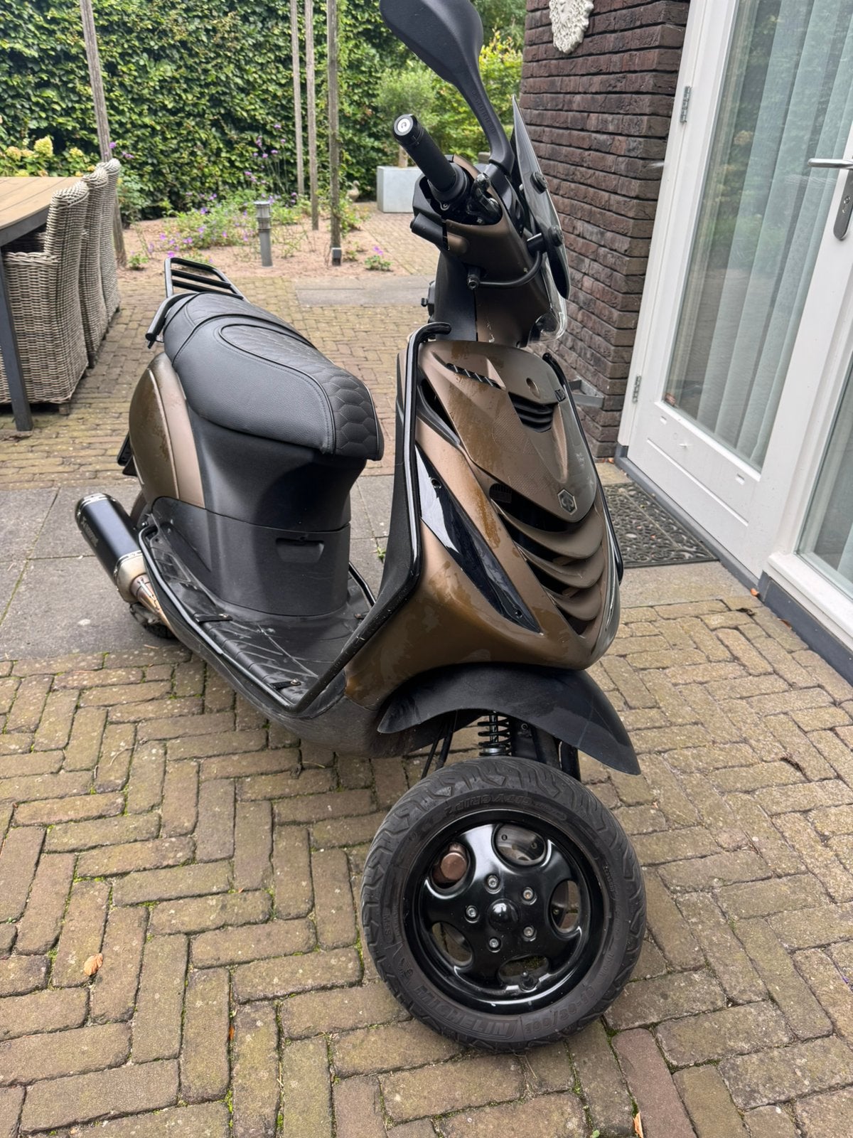 Piaggio Zip 4t2V Akrapovic | Originele SP voorvork, Fietsen en Brommers, Ophalen, Gebruikt, Maximaal 45 km/u, Zip