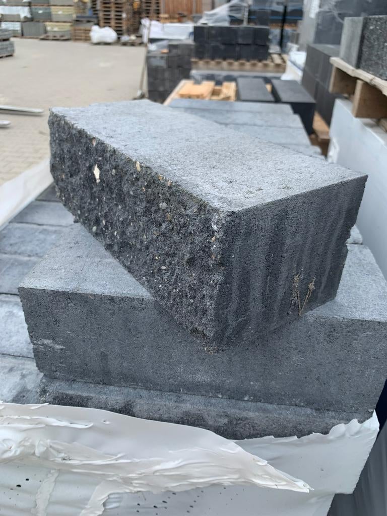 Stapelblok Splitrock 32x13x11 Antraciet - J&W 67, Ophalen, Blok, Nieuw, Nvt