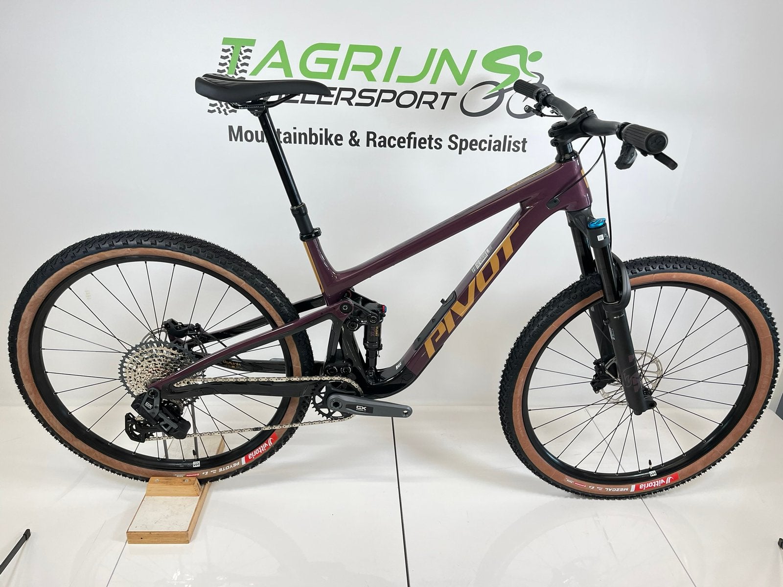 Nieuwe Pivot Trailcat SL Sram GX AXS T-type Fox 36 trailbike, Pivot, Nieuw, Pivot, Pivot