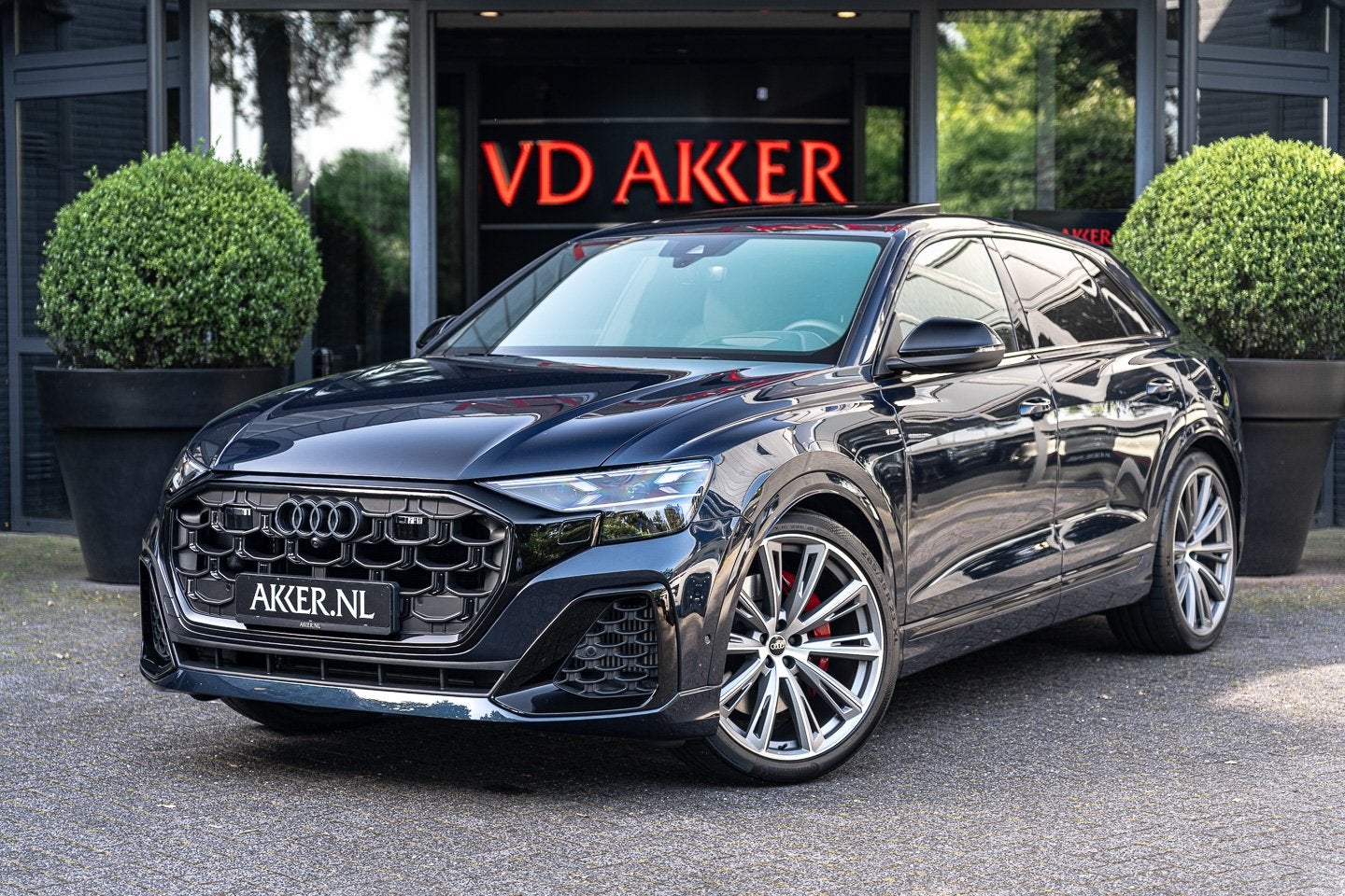Audi Q8 60 TFSIe Quattro | Pano.Dak | Laserlicht | 23 Inch |, Auto's, Audi, Automaat, Overige brandstoffen, Bedrijf, 489 pk