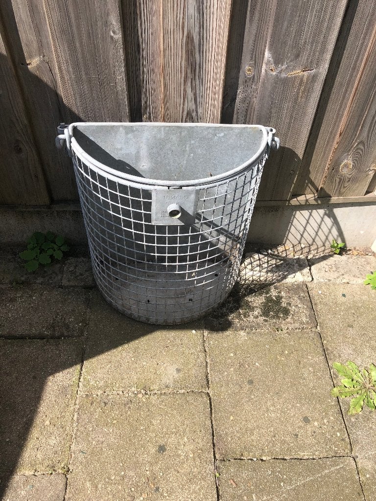 PRULLENBAK VOOR BUITEN., 40 liter of meer, Ophalen, Gebruikt, Metaal