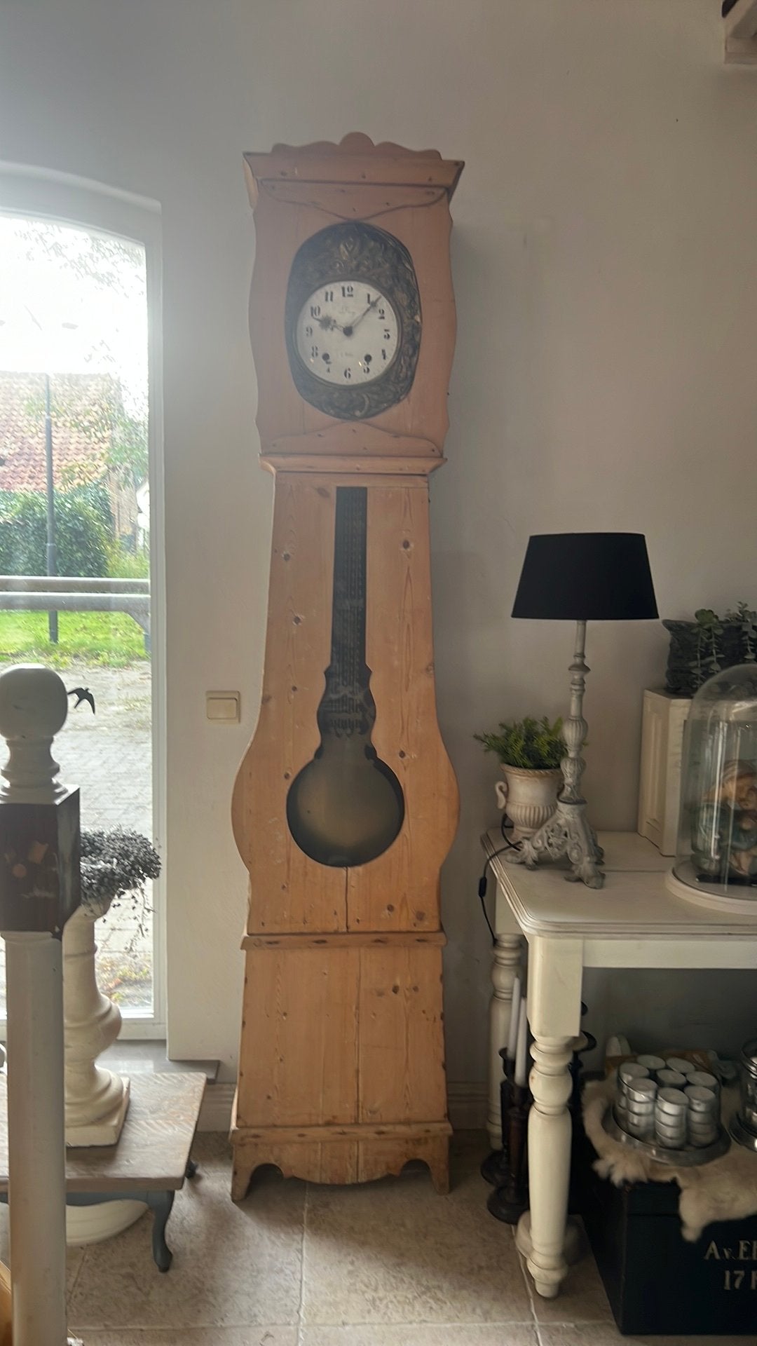 Antieke comtoise in echte oude blanke kast, Antiek en Kunst, Ophalen
