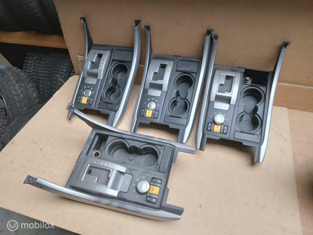 Middenconsole Range Rover Sport Midden console paneel, Land Rover, Ophalen of Verzenden, Gebruikt, Land Rover