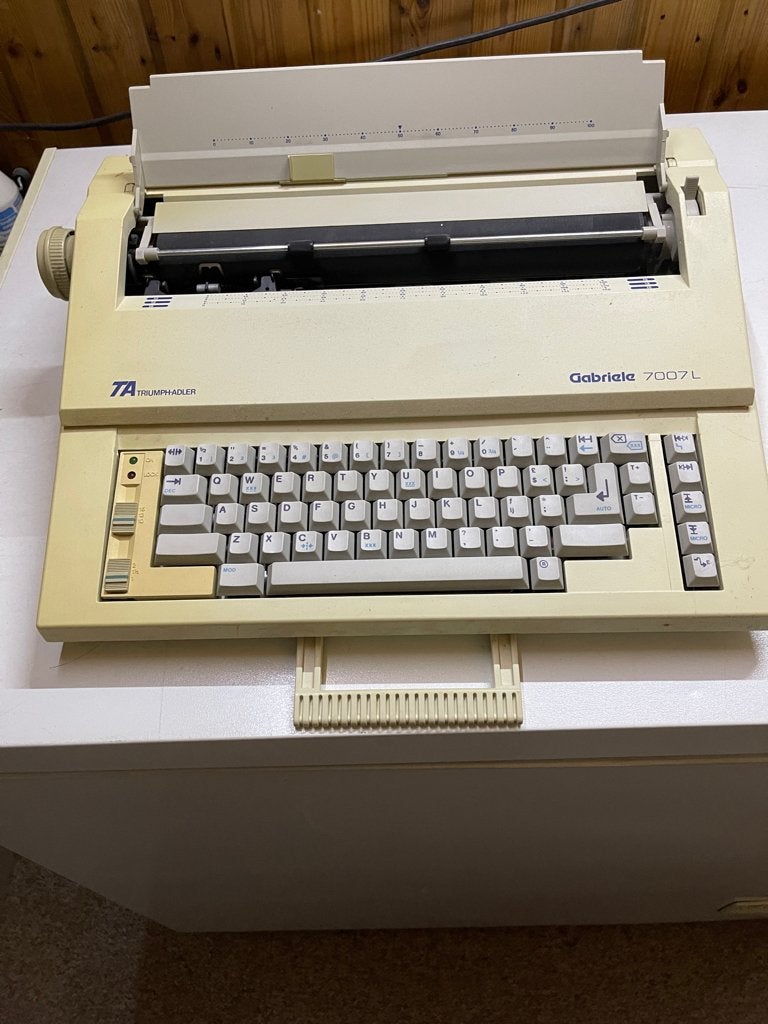 typemachine elektrisch, Diversen, Ophalen, Gebruikt