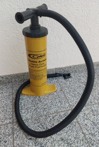 Handpomp camping luchtbed, Ophalen of Verzenden, Zo goed als nieuw, Handmatig