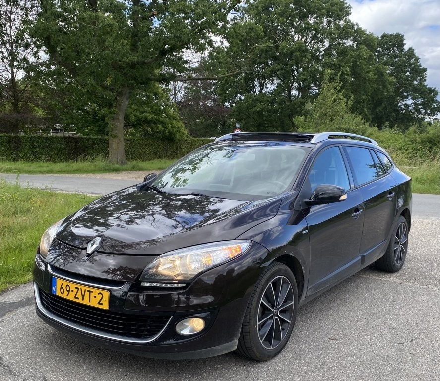 Renault Mégane Estate 1.5 dCi Bose (bj 2013), Automaat, Euro 5, Parkeersensor, Gebruikt