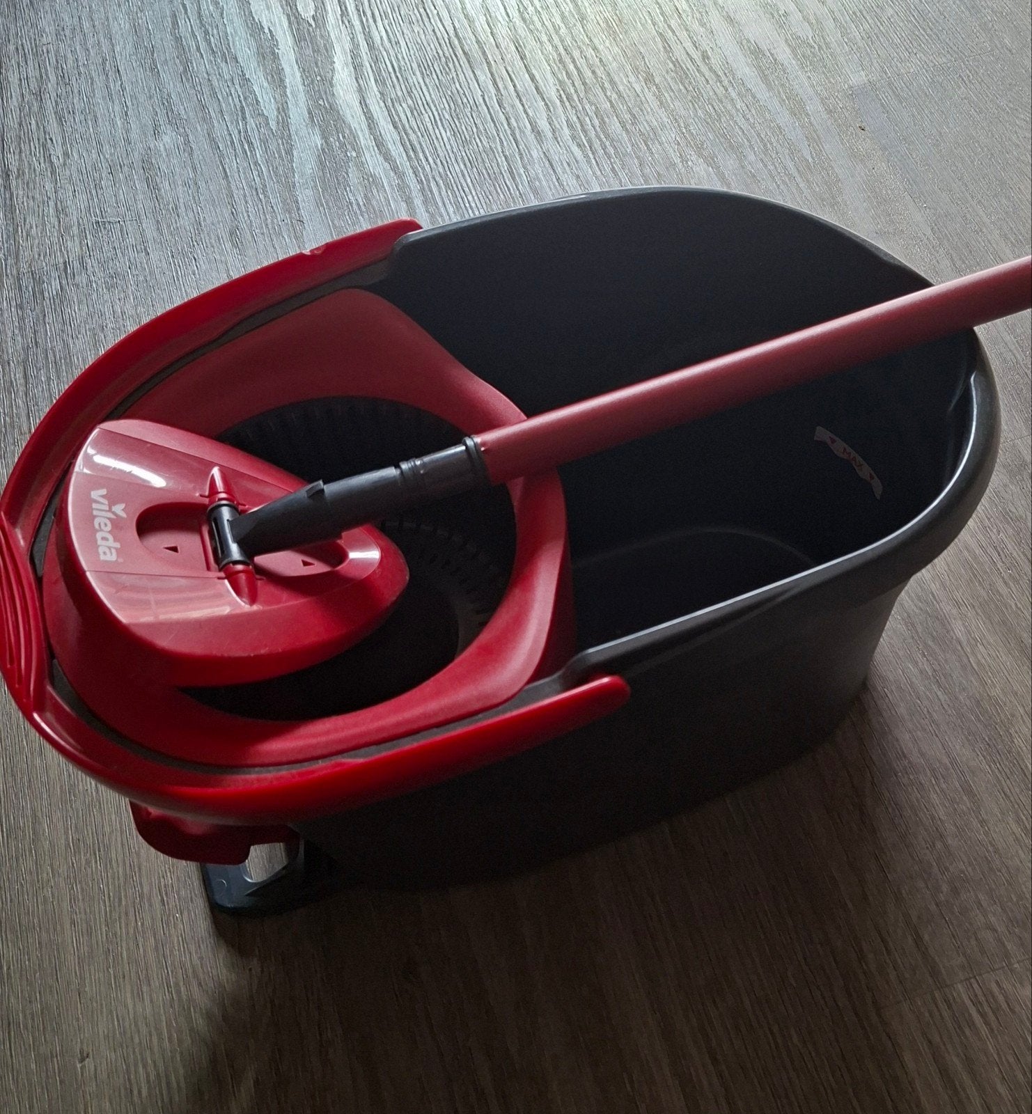 Vileda EasyWring & Clean Dweilsysteem met emmer, Huis en Inrichting, Ophalen, Dweilemmer, -bak, of -wagen
