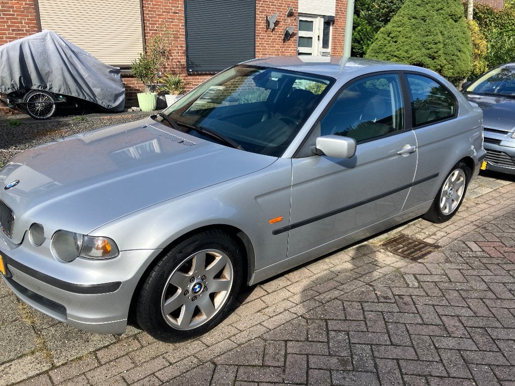 BMW 3-Serie 1.8 TI 316 Compact 2002 Grijs, Auto's, Achterwielaandrijving, 1250 kg, 4 cilinders, Handgeschakeld
