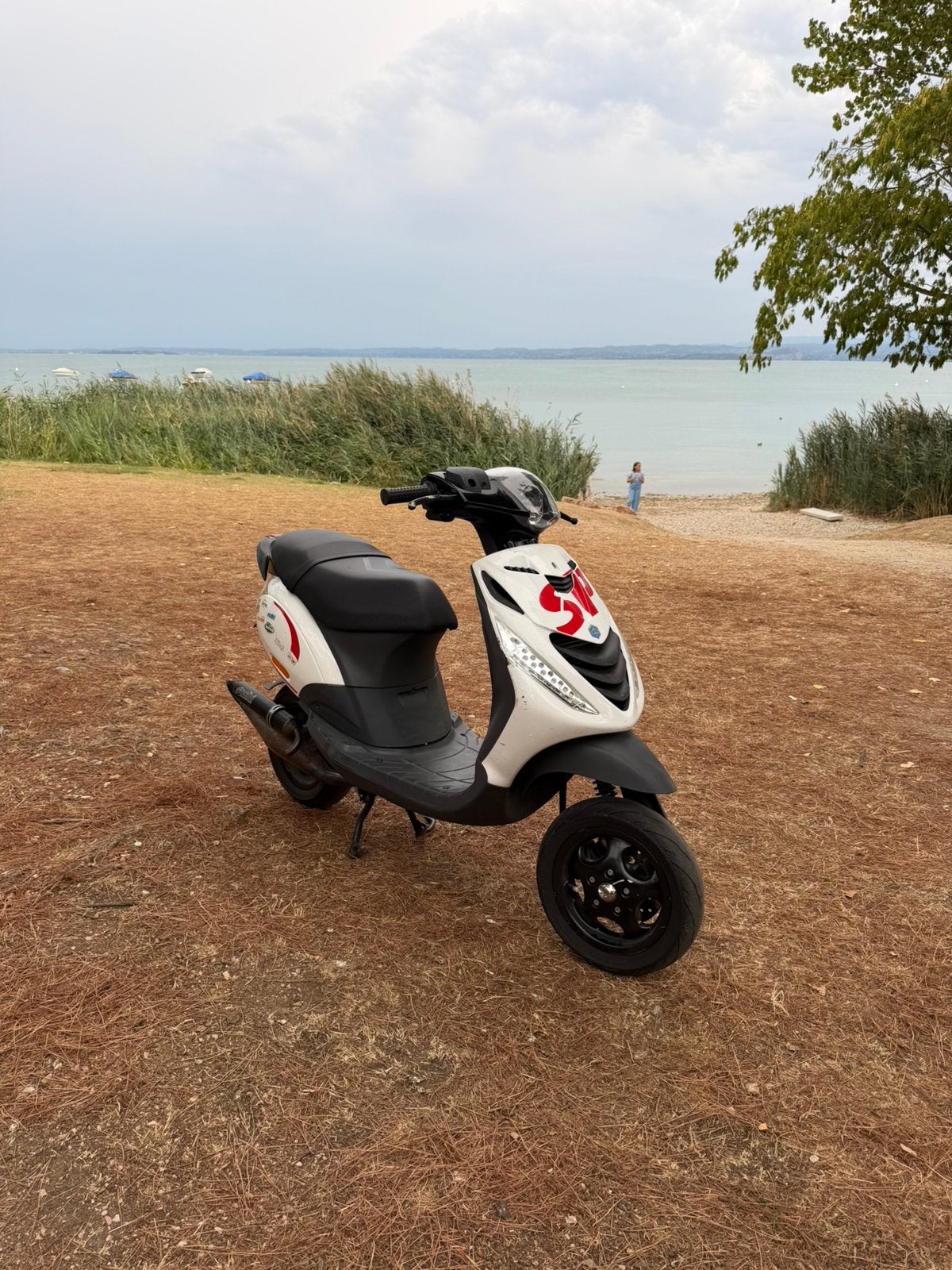 Piaggio Zip SP h2o 50cc Lc, Fietsen en Brommers, Ophalen, Zo goed als nieuw, Benzine, Zip