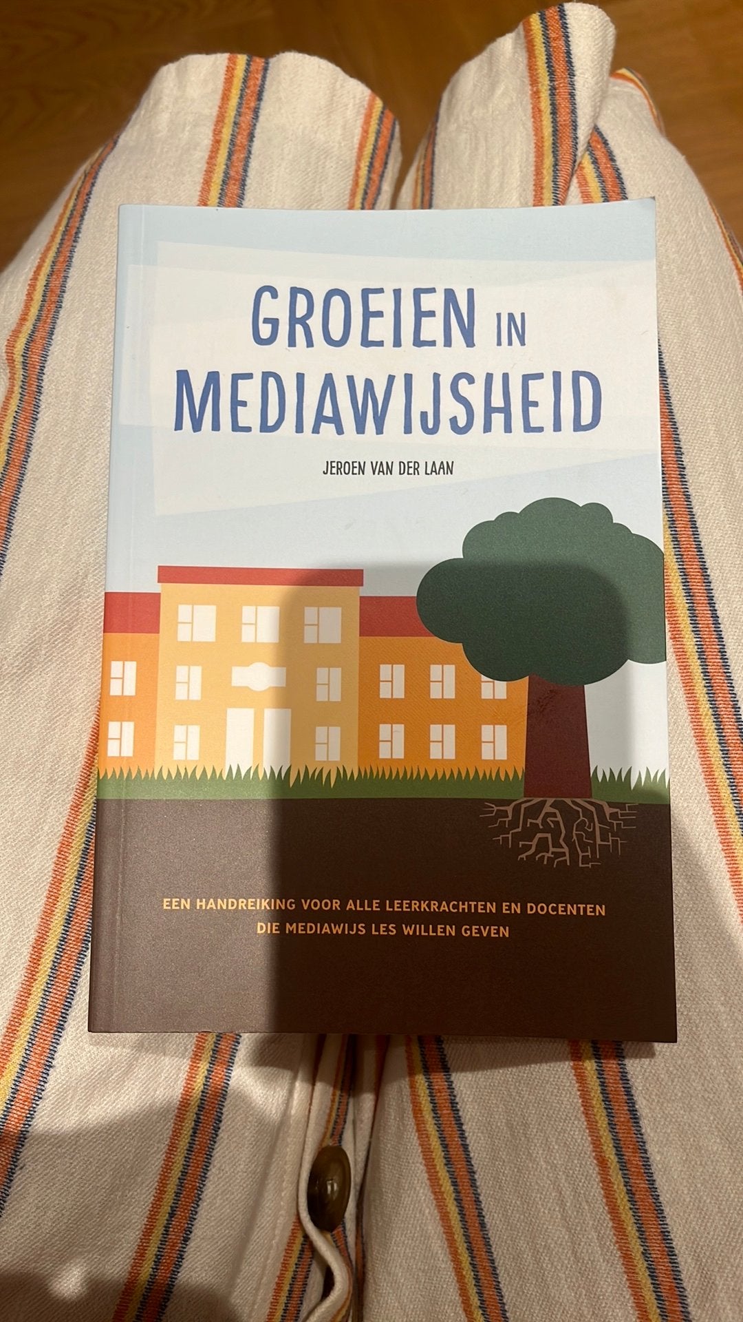 Jeroen van der Laan - Groeien in mediawijsheid, Ophalen of Verzenden, Zo goed als nieuw, Jeroen van der Laan, Nederland