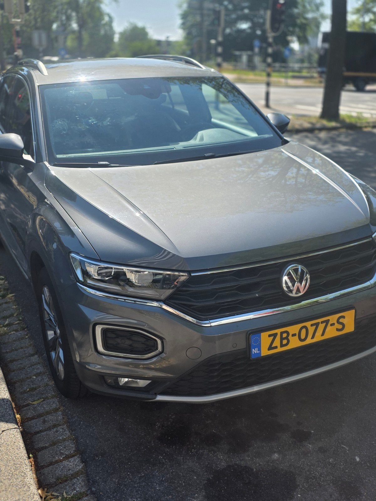 Volkswagen T-Roc 1.5 TSI 150pk 7-DSG 2019 Grijs, 1498 cc, 4 cilinders, Particulier, Zilver of Grijs