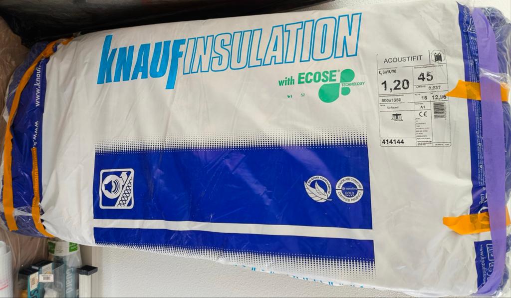 Knauf Acoustifit Glaswol 100mm Rd2,7 - 3 platen, Ophalen, Dakisolatie, Zo goed als nieuw, Minder dan 5 m²