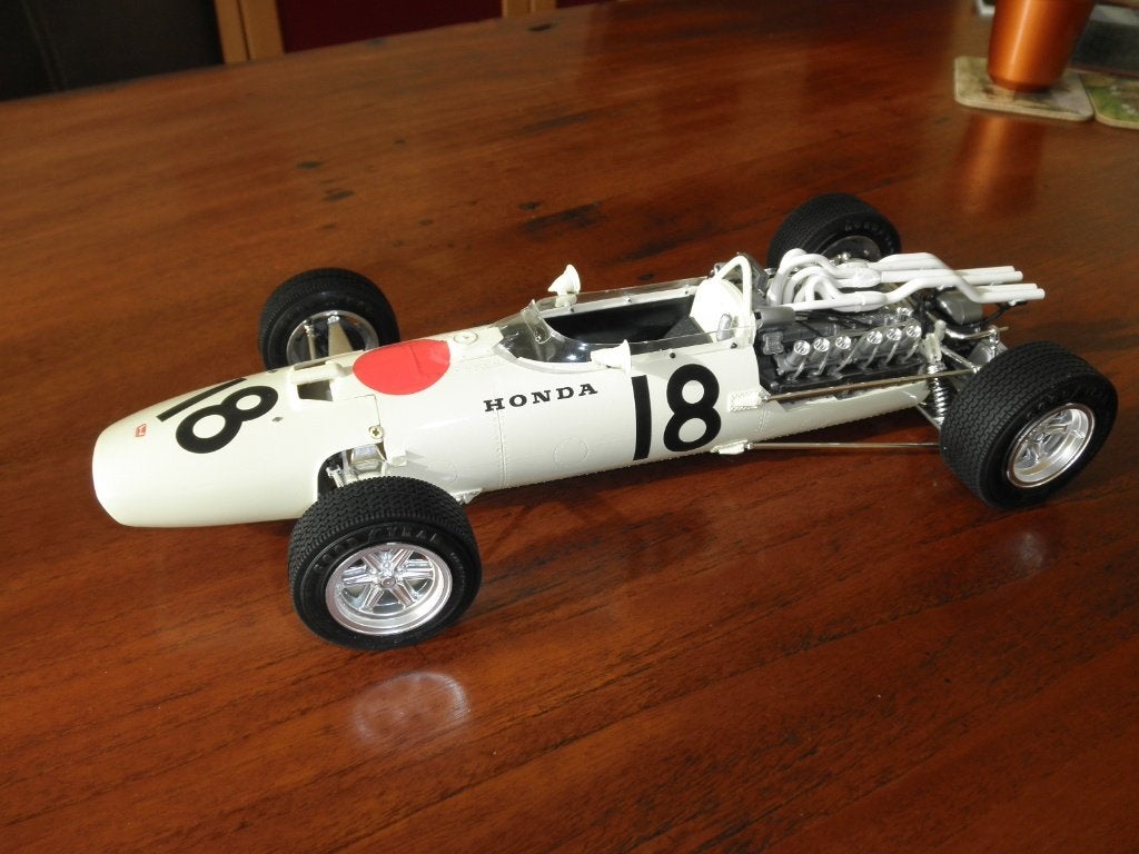 Foto 13 van Formule 1 cars schaal 1:12