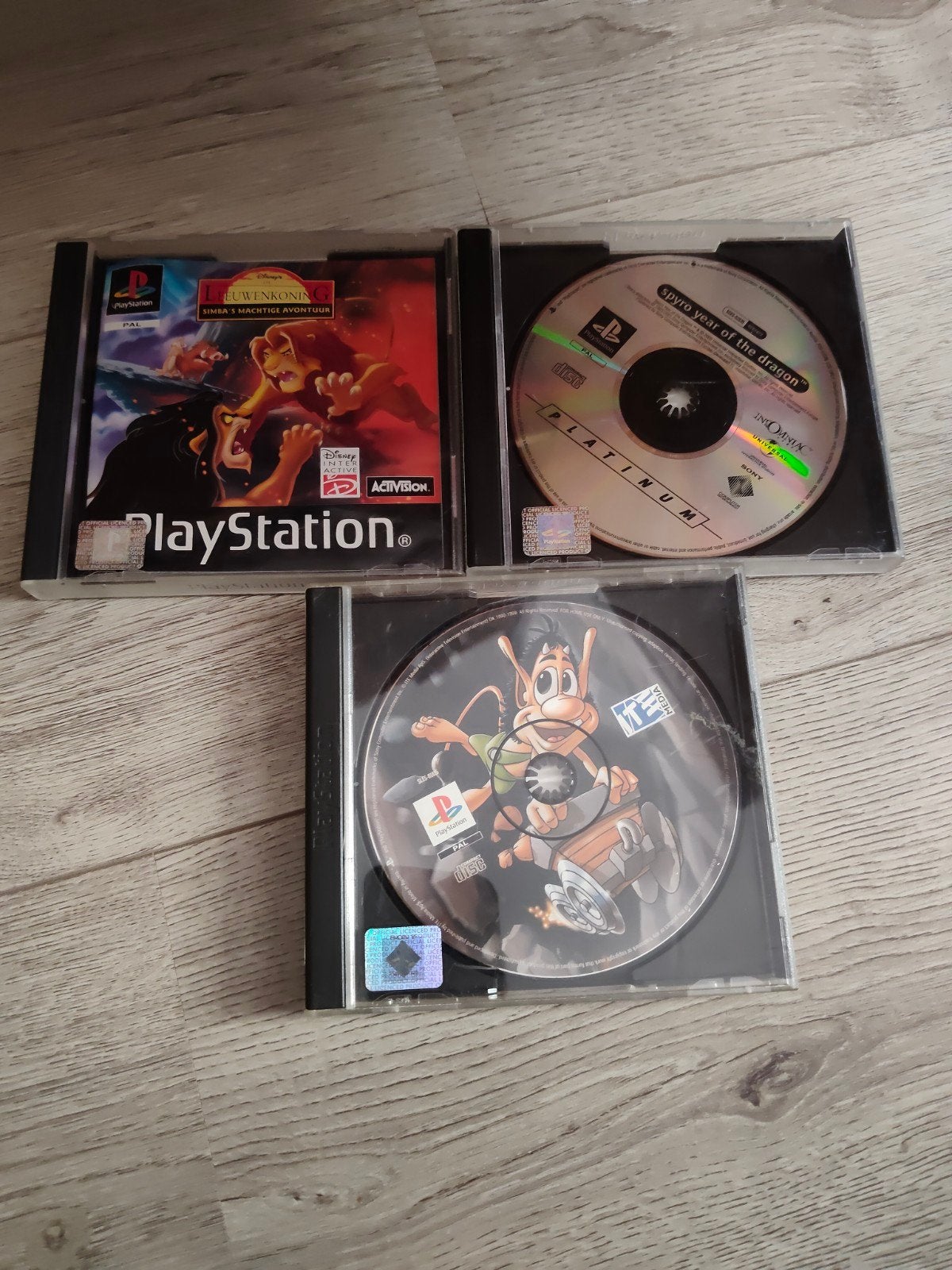 Spyro, Hugo, leeuwenkoning ps1, Spelcomputers en Games, Games | Sony PlayStation 1, Avontuur en Actie, Gebruikt, 1 speler, Ophalen of Verzenden